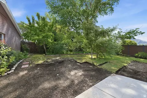 Exterior - 3120 N Apache Ln E, Provo, UT 84604 photo 8 of 10
