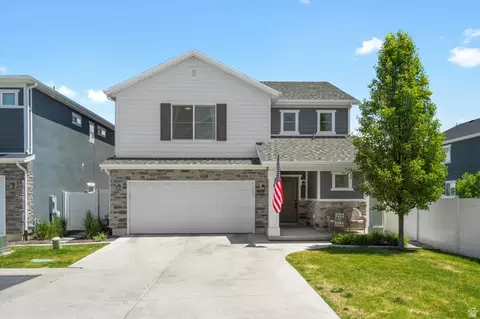 1735 W Parkview Dr, Syracuse, UT 84075