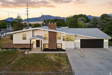 5909 S Sanford Dr, Murray, UT 84123