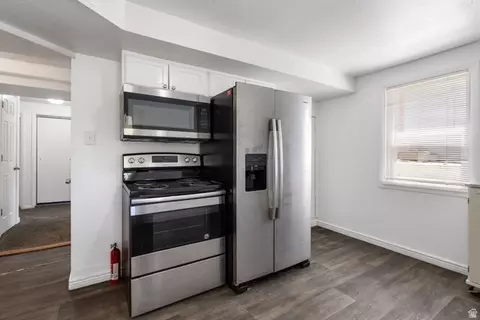 Kitchen - 2941 S Madison Ave E, Ogden, UT 84403 photo 4 of 4
