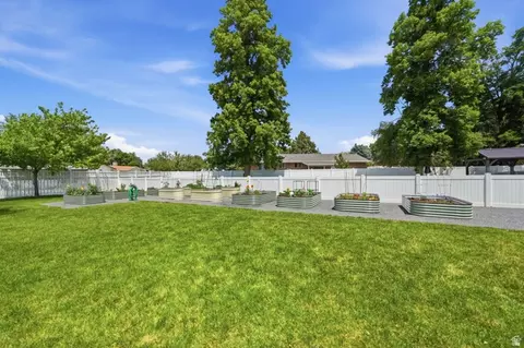Exterior - 6969 S 855 E, Midvale, UT 84047 photo 7 of 7