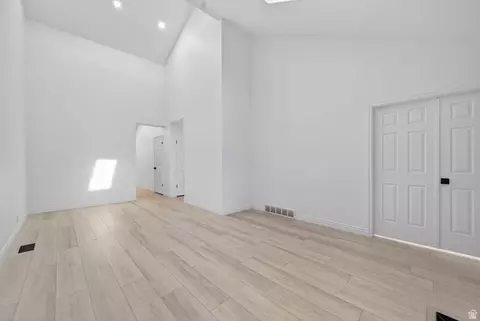 Living - 6969 S 855 E, Midvale, UT 84047 photo 6 of 8