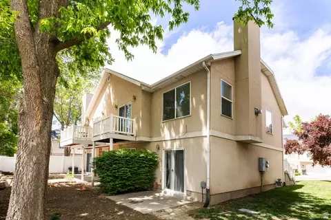 Exterior - 2024 E Cotton Willow Ln, Holladay, UT 84117 photo 4 of 6