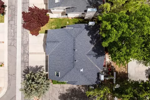 View/Area - 2024 E Cotton Willow Ln, Holladay, UT 84117 photo 2 of 9