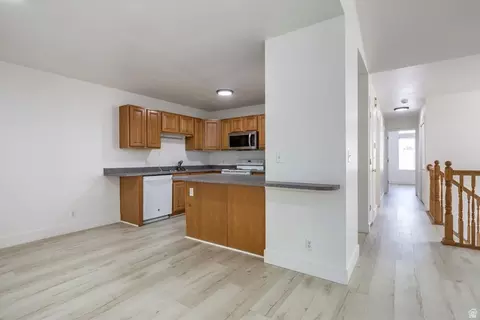 Entry Way - 2024 E Cotton Willow Ln, Holladay, UT 84117 photo 1 of 3