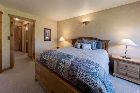 Bedroom - 3345 E Fairway Loop, Moab, UT 84532 photo 2 of 4