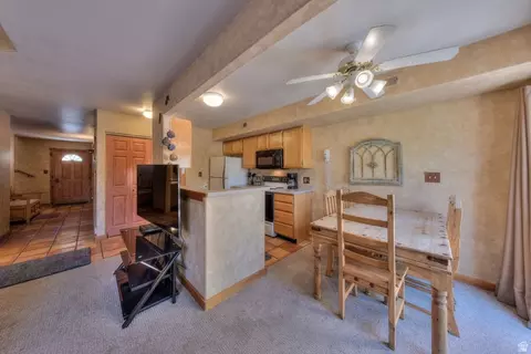 Dining - 3345 E Fairway Loop, Moab, UT 84532 photo 2 of 2