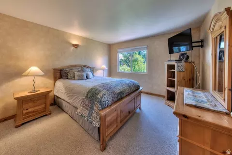 Bedroom - 3345 E Fairway Loop, Moab, UT 84532 photo 1 of 4