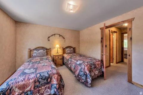 Bedroom - 3345 E Fairway Loop, Moab, UT 84532 photo 4 of 4