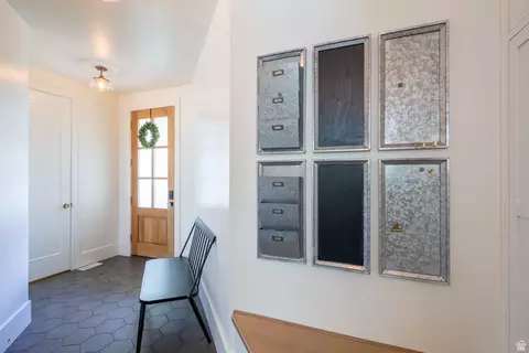 Entry Way - 630 E Center St, Alpine, UT 84004 photo 5 of 11