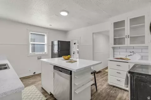 Kitchen - 948 E 22nd St S, Ogden, UT 84401 photo 1 of 4