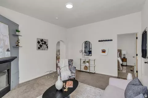 Living - 948 E 22nd St S, Ogden, UT 84401 photo 2 of 2