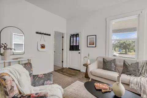 Entry Way - 948 E 22nd St S, Ogden, UT 84401 photo 1 of 1