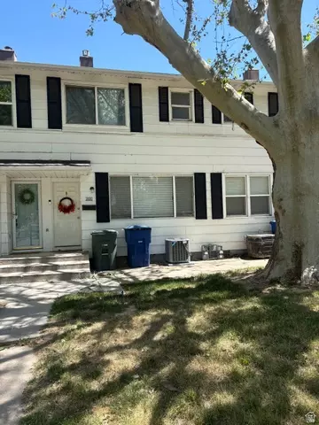 3880 S Grandview Dr, South Ogden, UT 84403