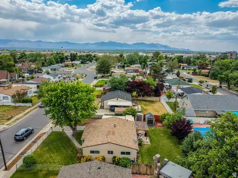 View/Area - 395 E 6270 S, Murray, UT 84107 photo 8 of 10
