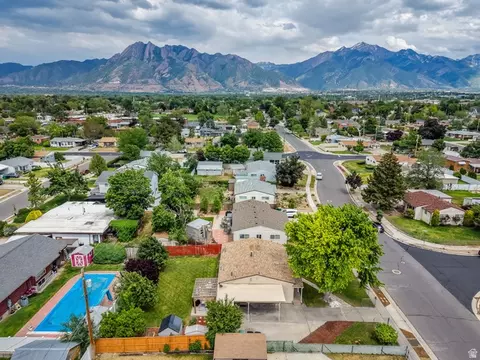 View/Area - 395 E 6270 S, Murray, UT 84107 photo 5 of 10