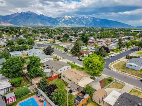 View/Area - 395 E 6270 S, Murray, UT 84107 photo 3 of 10