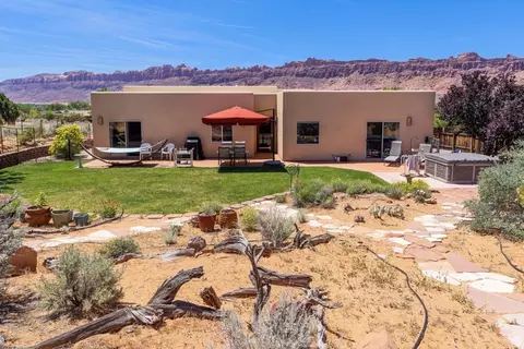 Exterior - 2154 S Rio Verde Dr, Moab, UT 84532 photo 1 of 19