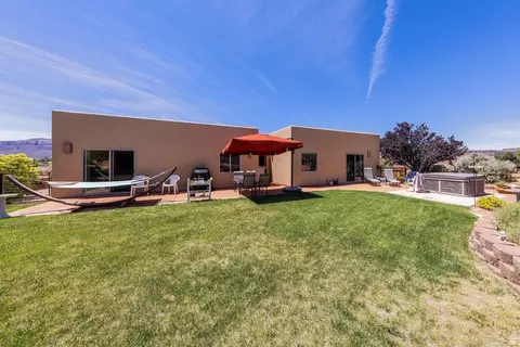 Exterior - 2154 S Rio Verde Dr, Moab, UT 84532 photo 6 of 19