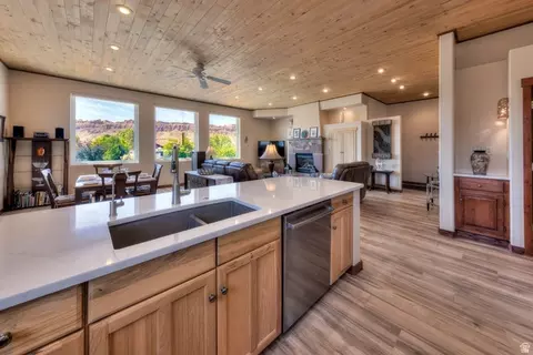 Kitchen - 2154 S Rio Verde Dr, Moab, UT 84532 photo 3 of 3
