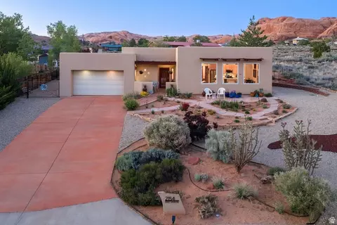 Exterior - 2154 S Rio Verde Dr, Moab, UT 84532 photo 15 of 19