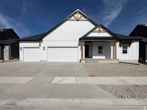 4674 N Oktoberfest Way #625, Eagle Mountain, UT 84005