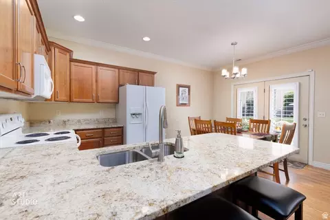 Kitchen - 6761 S 950 E, Midvale, UT 84047 photo 4 of 4