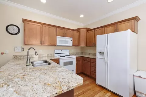 Kitchen - 6761 S 950 E, Midvale, UT 84047 photo 1 of 4