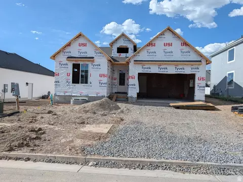 195 E 580 N, Providence, UT 84332