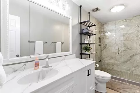 Bath - 5555 S 1025 E, South Ogden, UT 84405 photo 1 of 3