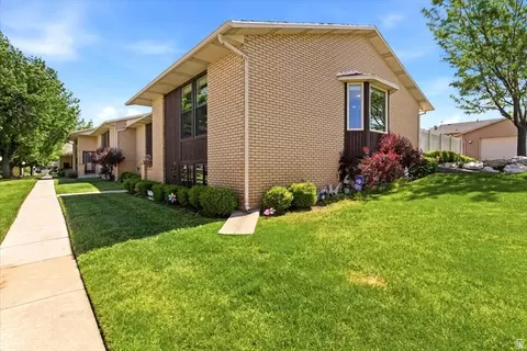 Exterior - 5555 S 1025 E, South Ogden, UT 84405 photo 4 of 5