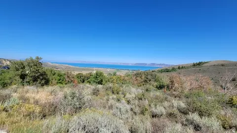 1136 Lakeview Dr, Garden City, UT 84028