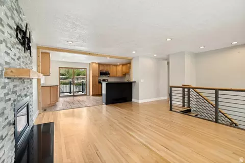 Living - 5440 S Dunbarton Dr E, Murray, UT 84117 photo 1 of 5