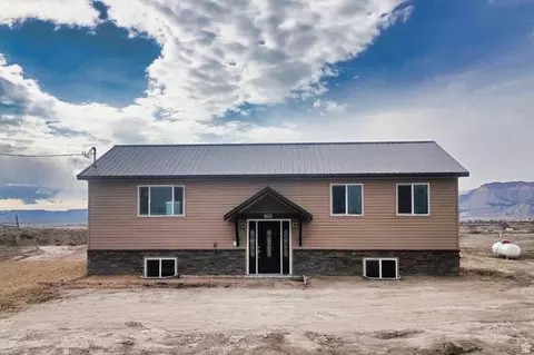 1510 S Lawrence Rd, Huntington, UT 84528