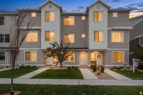 1087 E Waterway Ln, Saratoga Springs, UT 84045