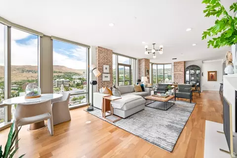 99 W South Temple St S #2206, Salt Lake City, UT 84101