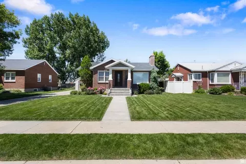 7820 S Coolidge St W, Midvale, UT 84047
