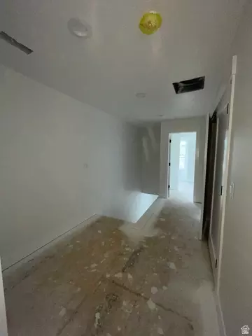 Entry Way - 3855 S 960 E, Ogden, UT 84403 photo 5 of 6
