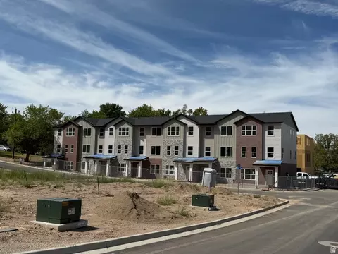 3855 S 960 E, Ogden, UT 84403