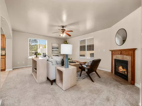Living - 1794 E 1050 S, Spanish Fork, UT 84660 photo 2 of 3