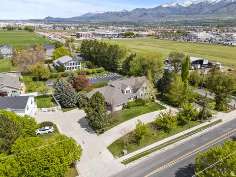 View/Area - 215 W 1800 N, Logan, UT 84341 photo 4 of 8