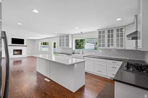 Kitchen - 1155 S Palisades, Orem, UT 84097 photo 3 of 3