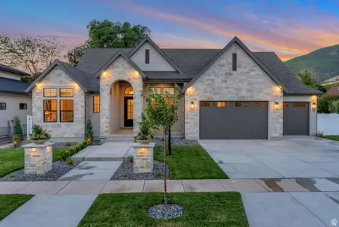 33 E 1500 S, Farmington, UT 84025