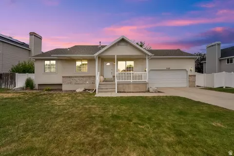 2528 W Level Dr S, Taylorsville, UT 84129
