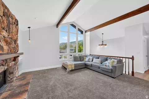 Living - 323 Tobe Dr, Centerville, UT 84014 photo 3 of 5