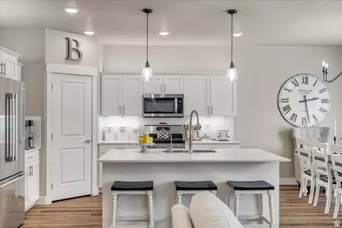 Kitchen - 1123 W 1810 S, Orem, UT 84058 photo 1 of 7