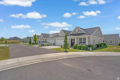 Exterior - 1123 W 1810 S, Orem, UT 84058 photo 9 of 9