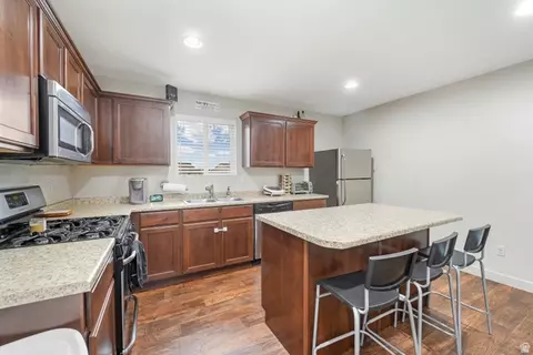 Kitchen - 254 N 725 E, Vineyard, UT 84059 photo 1 of 3
