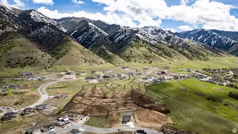 830 E 200 N #17, Providence, UT 84332 photo 2