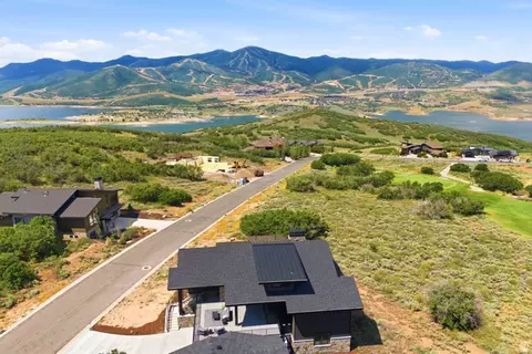 View/Area - 1285 Lasso Trl, Hideout, UT 84036 photo 3 of 7